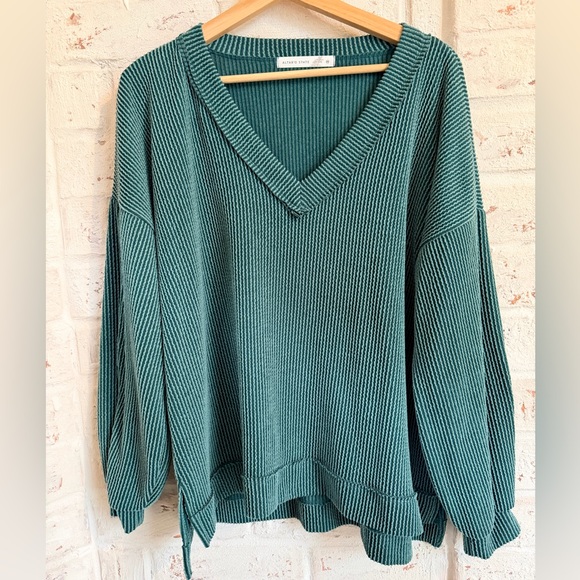 Altar'd State Tops - Altar’d State Green Ribbed V-Neck Top | Oversized Cozy Knit | Size M